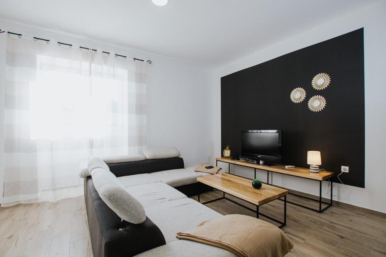 House Marija Drvenik Mali Βίλα Τρογκίρ Εξωτερικό φωτογραφία